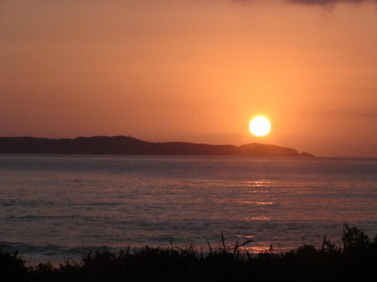 Praia De 4 Ilhas Apartamento De 1 Quarto A 60M Praia Com Vista Bombinhas Buitenkant foto